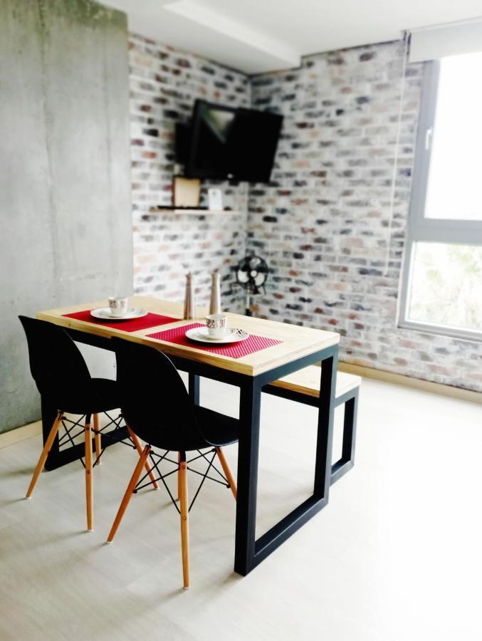 Beautiful & Comfortable Apartment In Laureles Medellín Exteriör bild